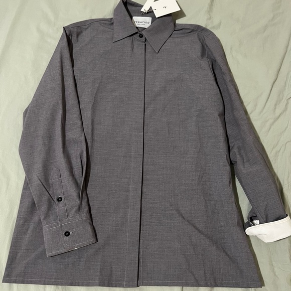 Grey shirt - Picture 2 of 11